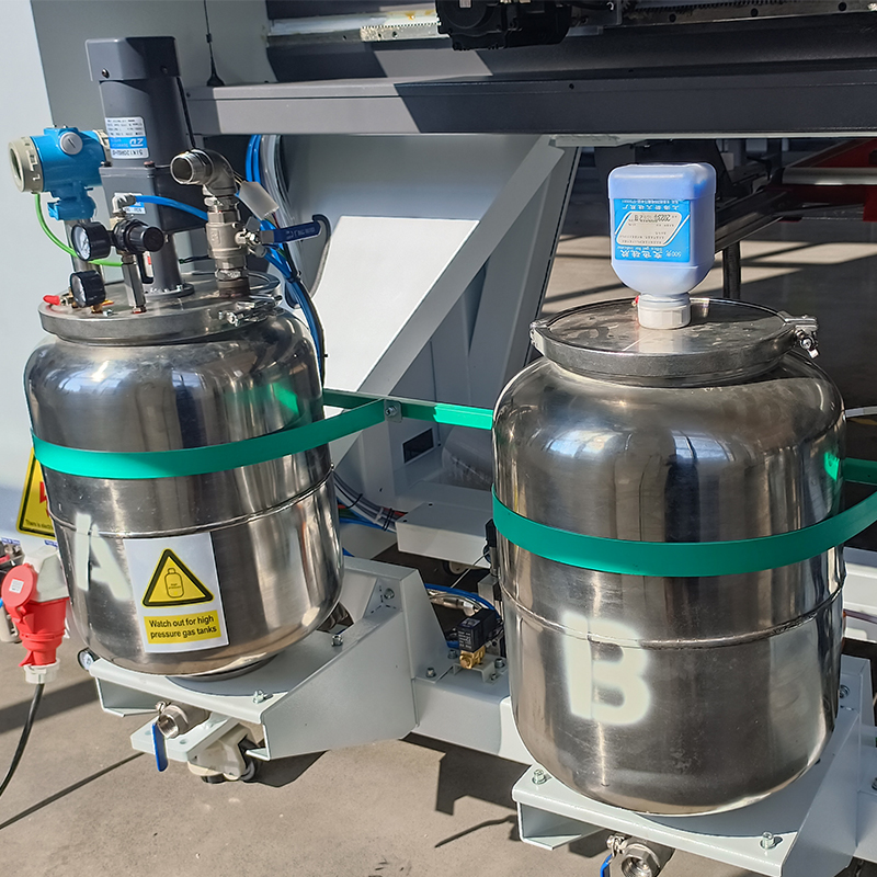 Máquina de distribuição de vedação CNC constante integrada