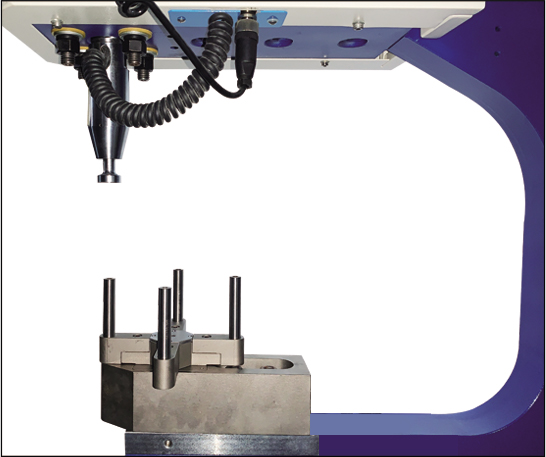 Máquina de inserção de prendedor de segurança patenteada de profundidade de garganta de 650 mm