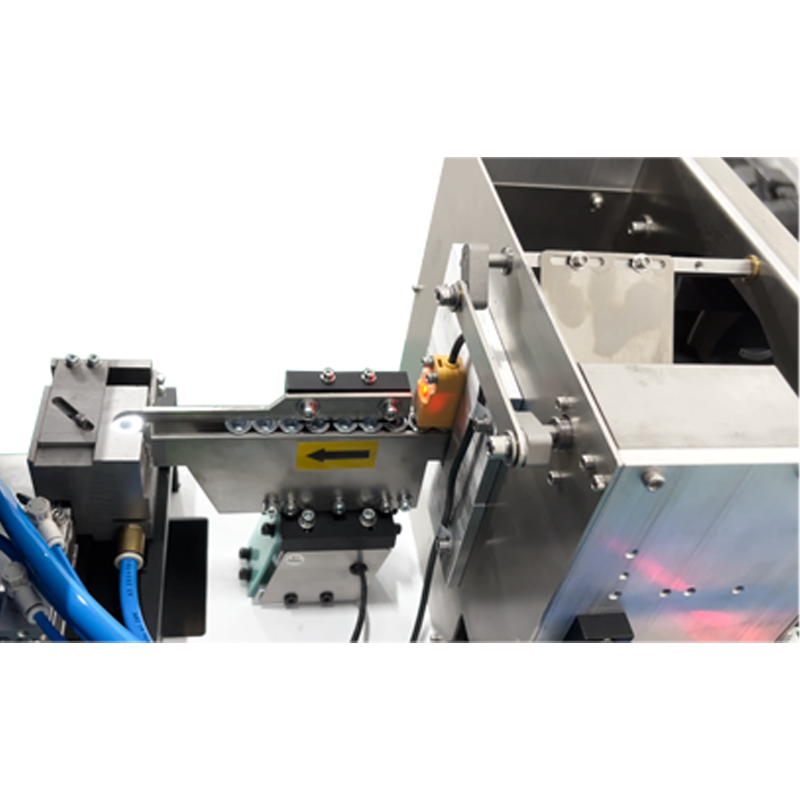 Máquina de porca de fascinante de alimentação automática