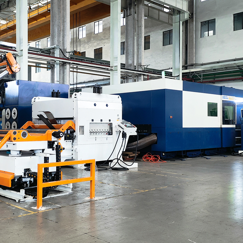 Máquina de Unchaer de Servo 3 em 1